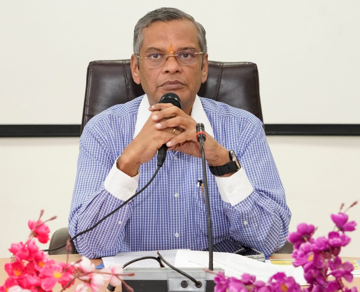 AIIMS emphasizes on homeopathy treatment along with allopathy, treatment of diseases like chronic scalp psoria