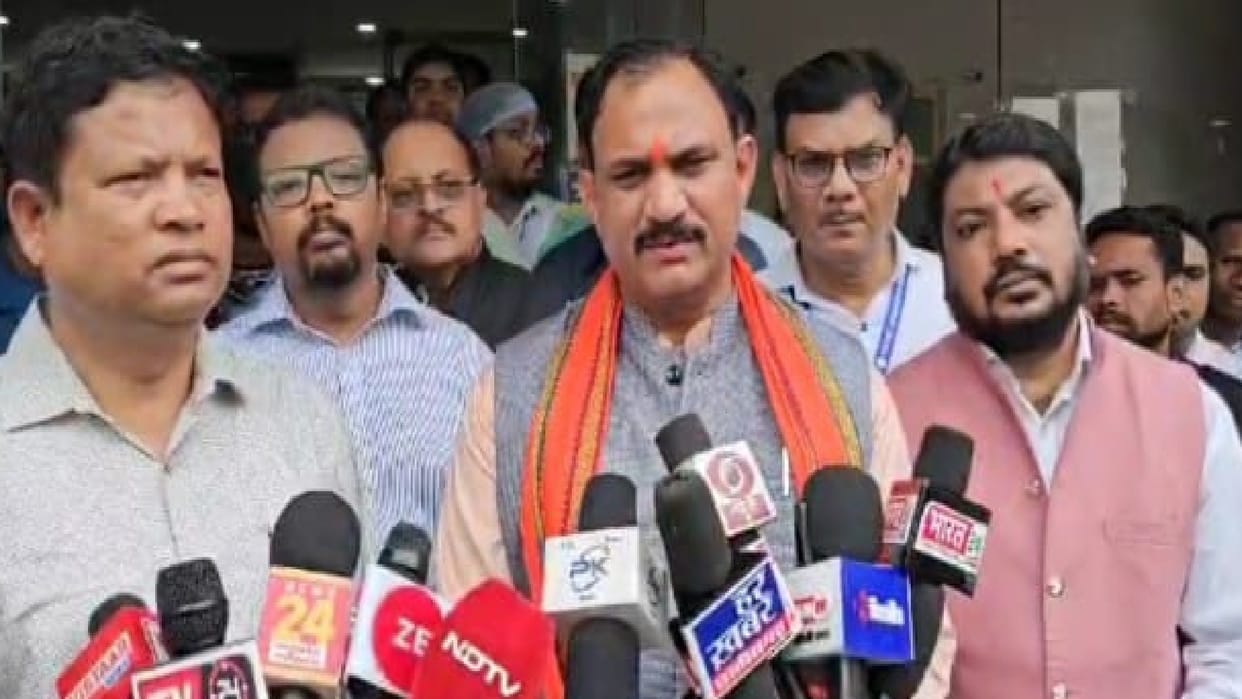 CG: Health Minister reached Bijapur after the death of two students due to malaria