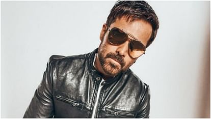 ShowTime actor Emraan Hashmi revealed Mahesh Bhatt told Him not do Ajay Devgn film Once Upon a Time in Mumbaai