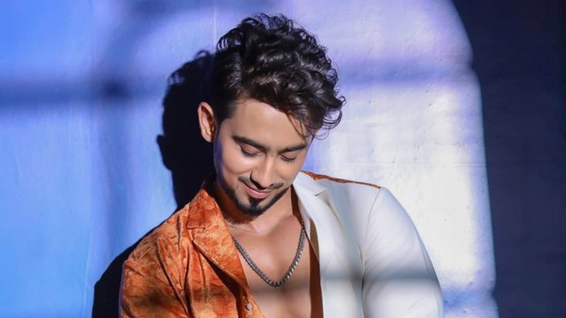 Adnan Shaikh entered Bigg Boss OTT 3 house as a wild card contestant Calls Lovekesh Elvish Yadav Manager