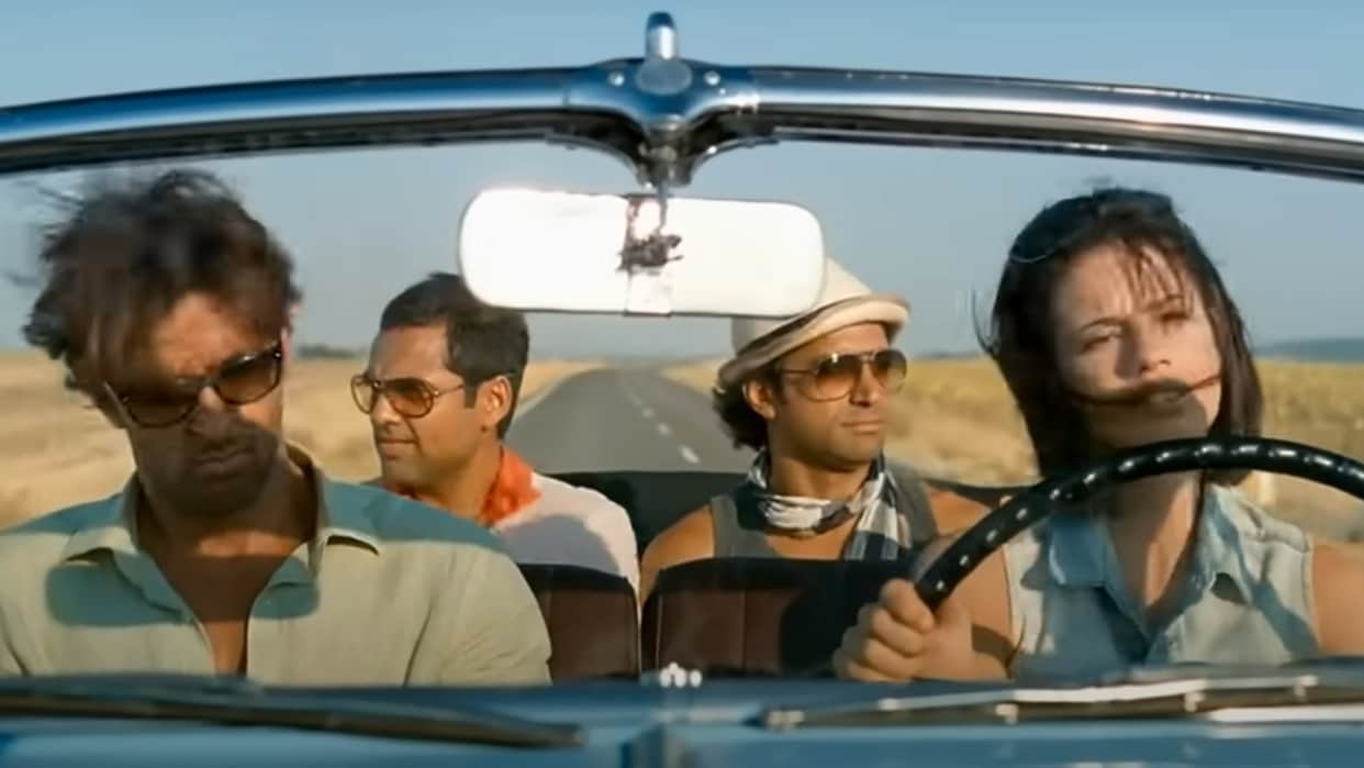 Zindagi Na Milegi Dobara completes 13 years Farhan Akhtar remembers Hrithik Roshan Abhay Deol in special way