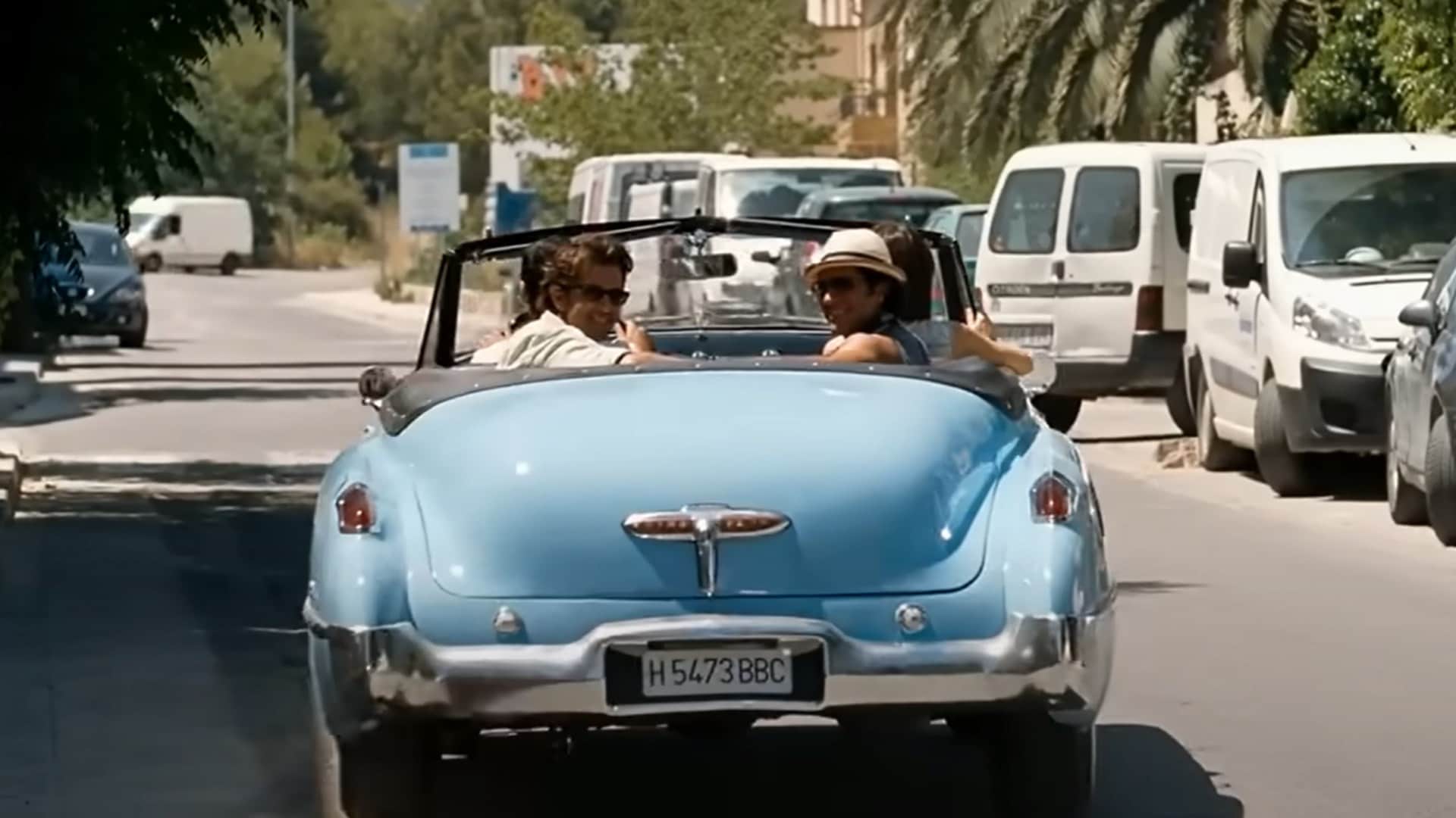 Zindagi Na Milegi Dobara completes 13 years Farhan Akhtar remembers Hrithik Roshan Abhay Deol in special way