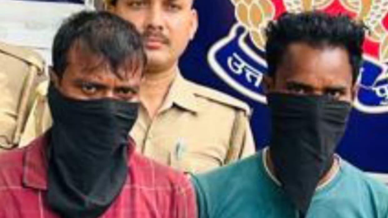 two robbers arrested those commit robbery and theft outside banks in lakhimpur kheri