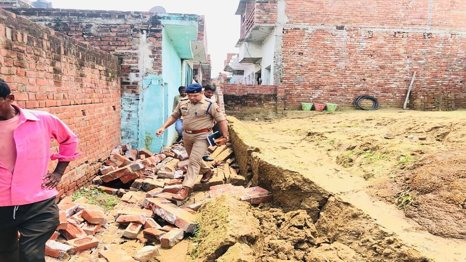 Rain wreaks havoc in Mainpuri: Wall collapses elderly man dies after getting buried under debris