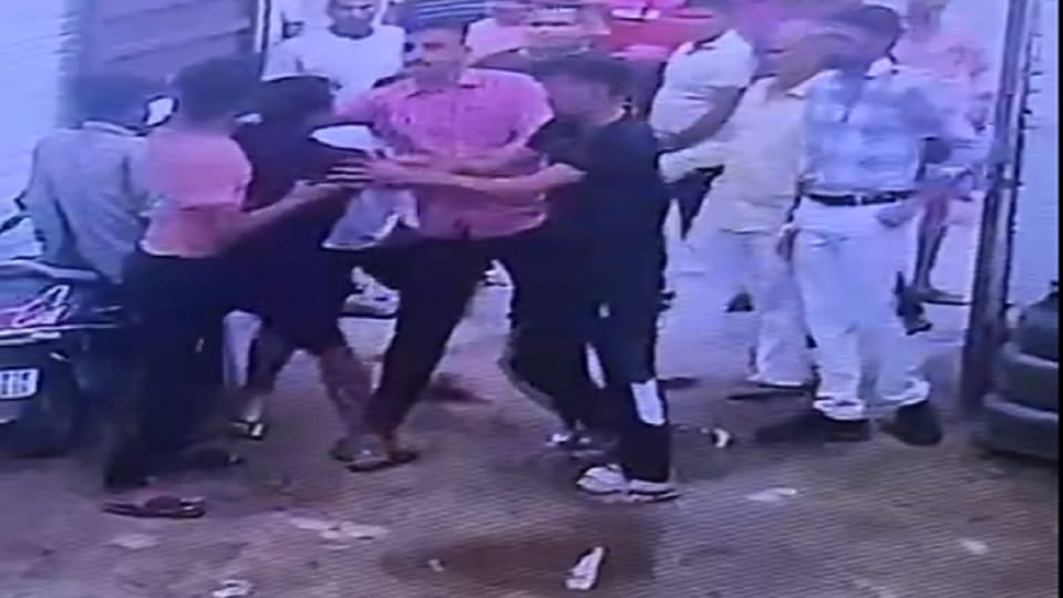 PAC jawans vandalized a shop also beat up the shopkeeper video goes viral in Jhansi