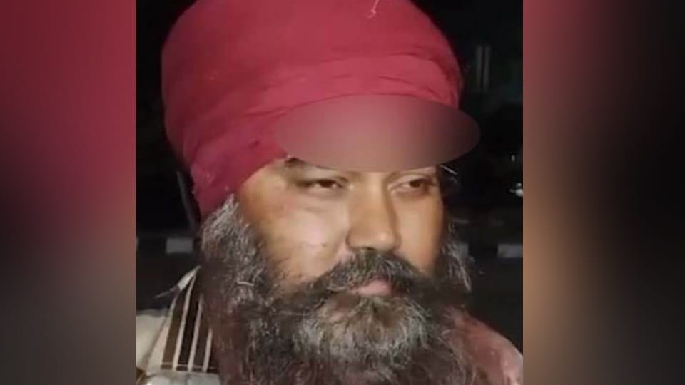 Nihang attacked old man with sharp weapon in Ludhiana