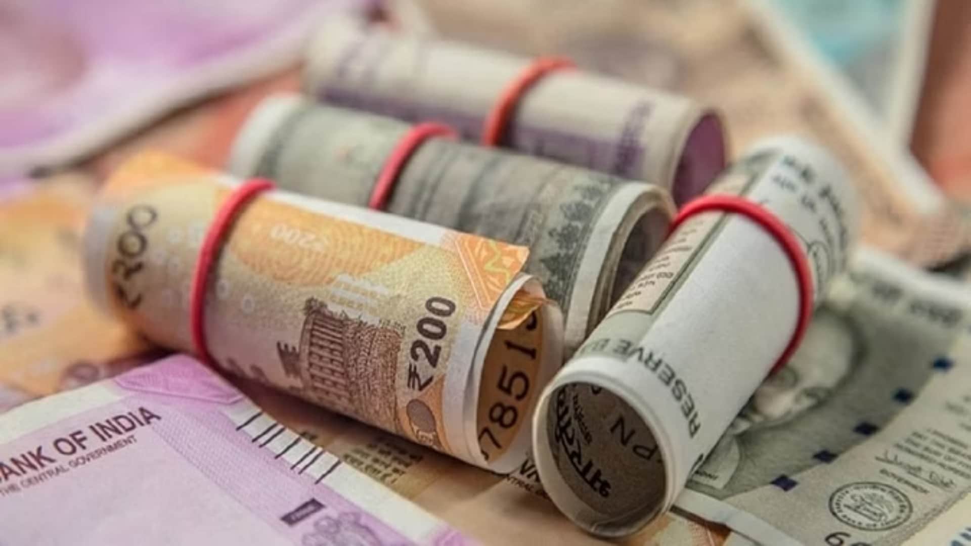 रुपया (सांकेतिक तस्वीर)