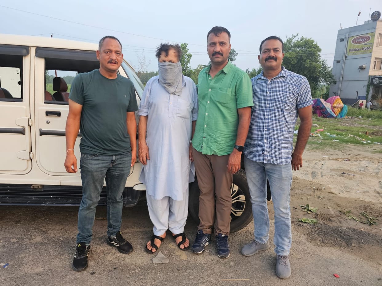 Roorkee Crime News STF caught an accountant absconding for 17 years in Piran Kaliyar Fraud Case