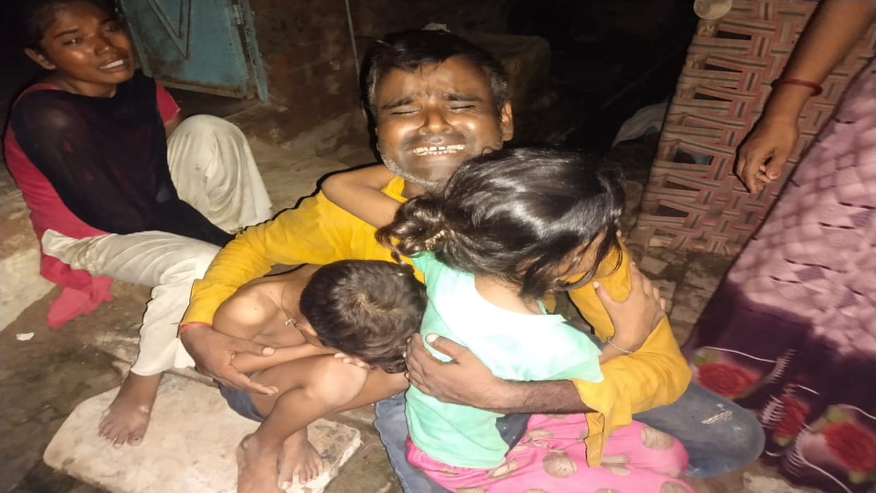 Nephew who came from Mumbai murdered his aunt, reached the police station with a blood stained machete