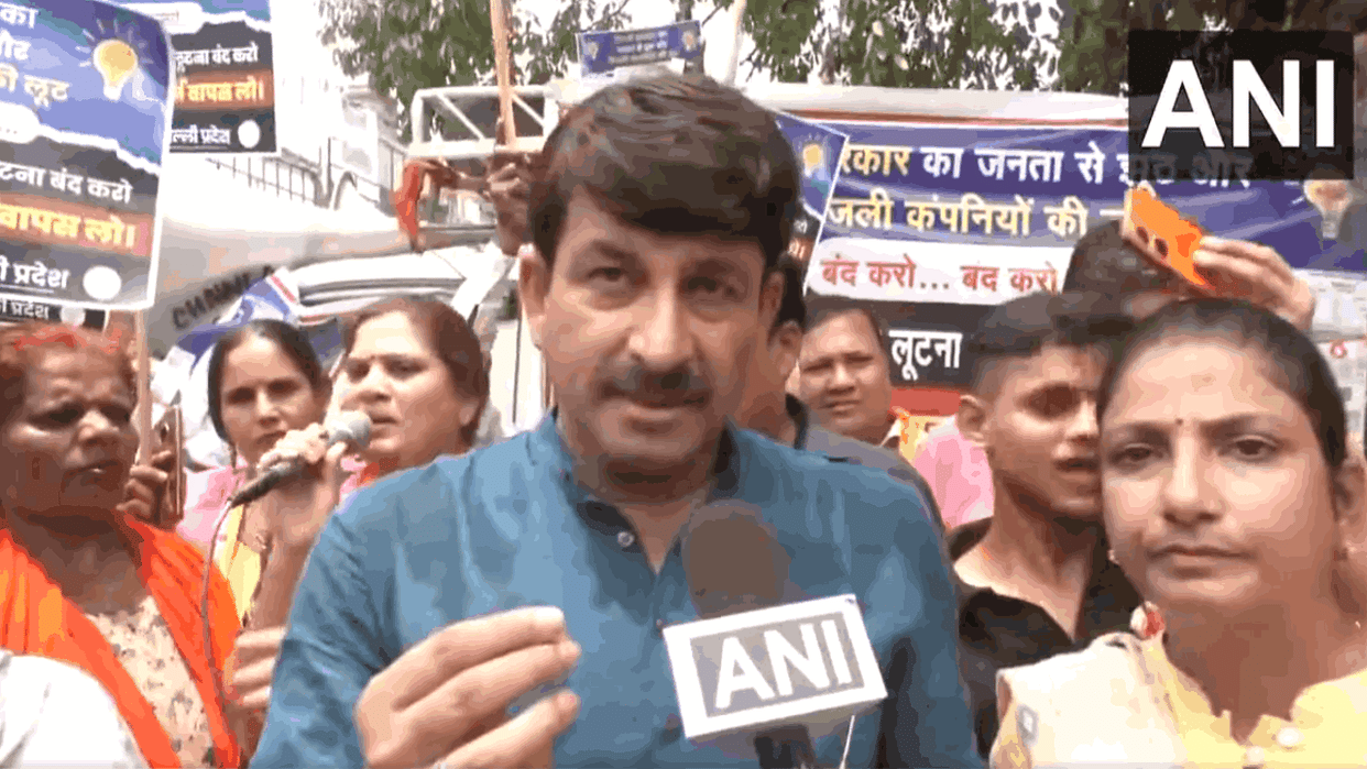BJP is protesting all over Delhi against rising electricity prices AAP