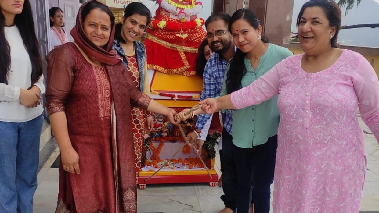 Lord Jagannath reverse Rath Yatra started in Kalibari of Shimla