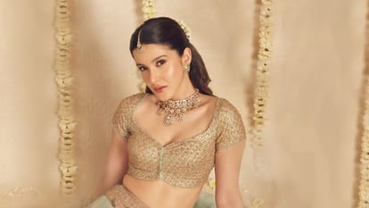 Shanaya Kapoor started acting debut from Aankhon Ki Gustaakhiyan