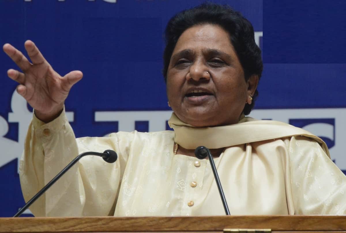 Mayawati corners government on issue of employment urges focus on government jobs