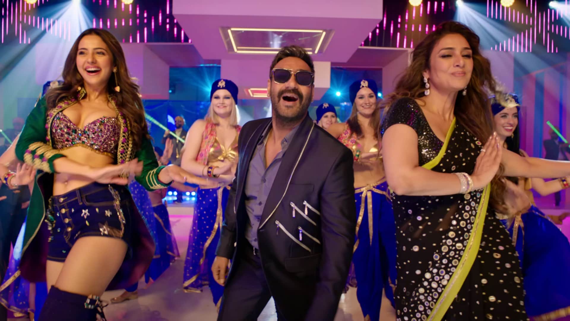 Auron mein kahan dum tha actor ajay devgn tabu hit movies read details inside