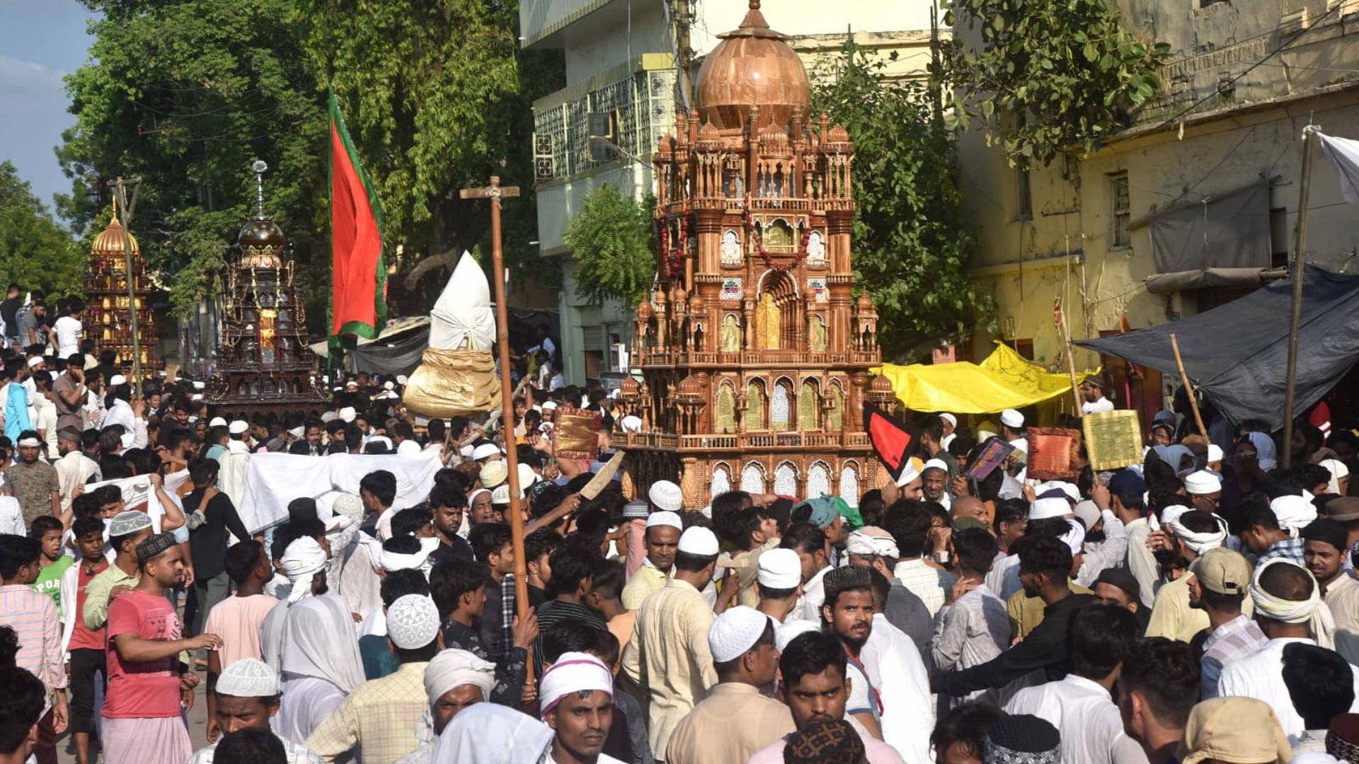 huge crowd gathered visit Alam Taboot and Duldul and also offered tribute of tears and bloody mourning