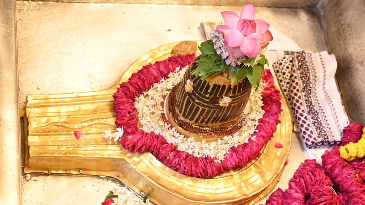 Sawan second Somwar 2025 Kashi Vishwanath Dham devotees will have darshan of Gauri Shankar