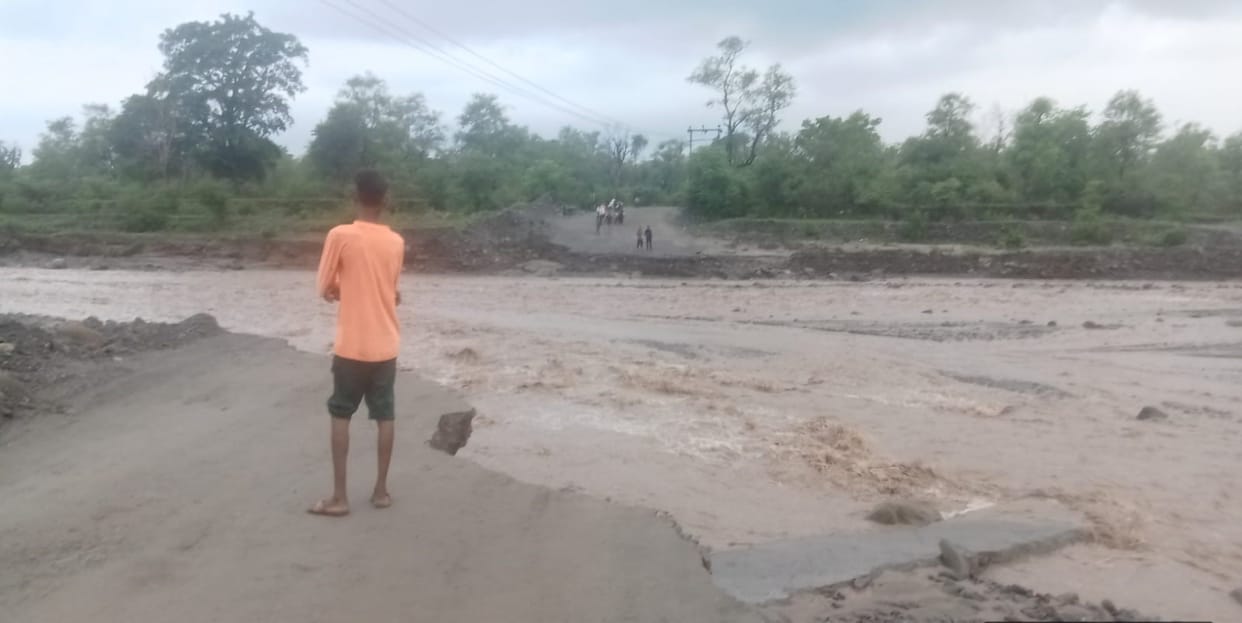 Kotdwar News Malan river bridge alternative route washed away after heavy rainfall