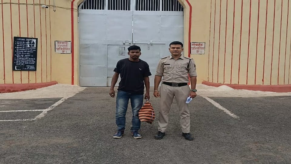 पुलिस ने आरोपी को भेजा जेल