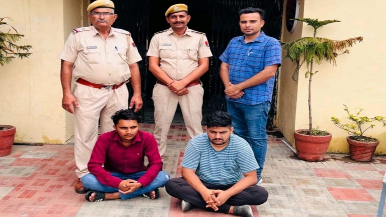 Sirohi Crime Two wanted smugglers arrested in two separate cases of liquor smuggling