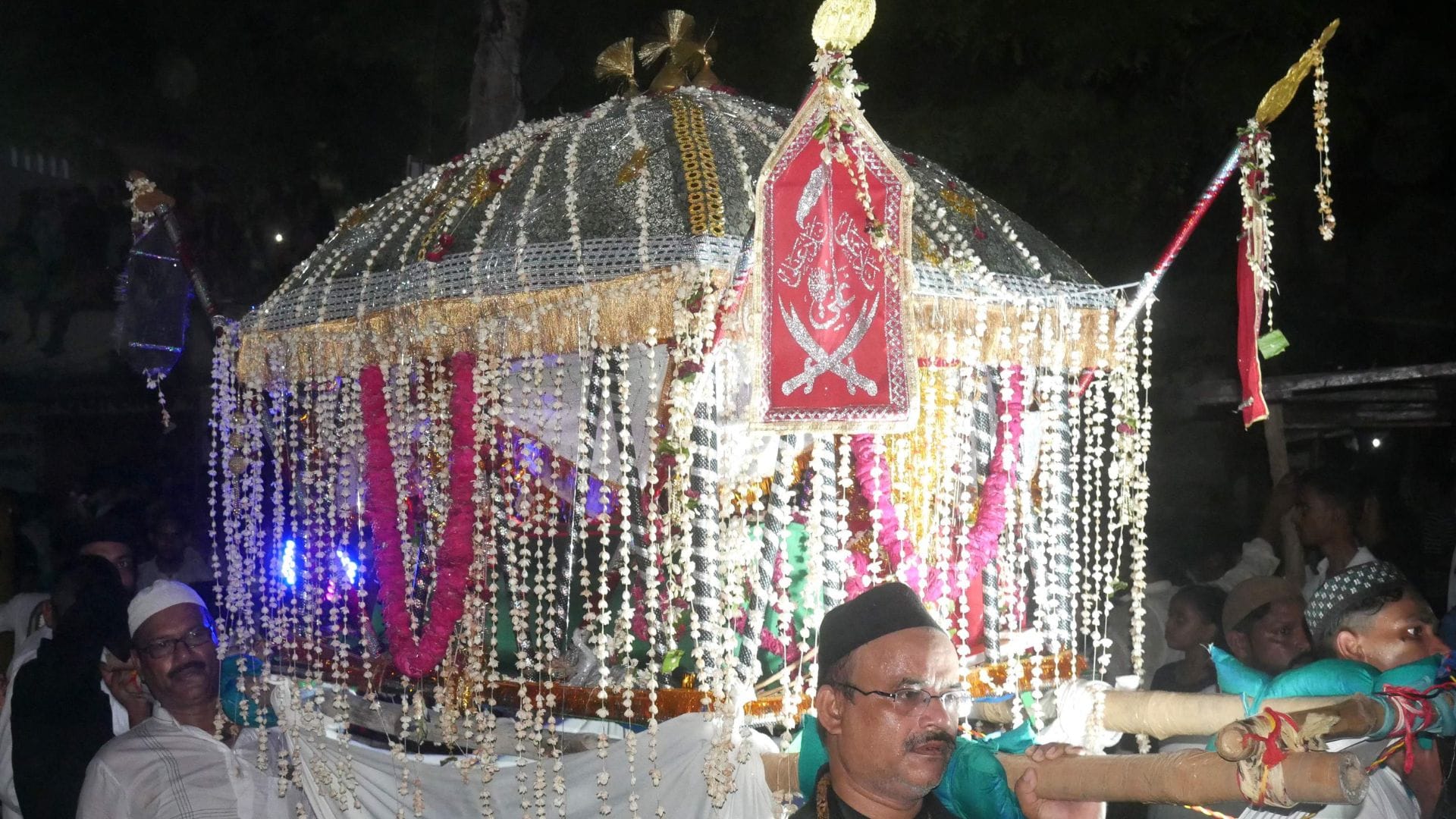 huge crowd gathered visit Alam Taboot and Duldul and also offered tribute of tears and bloody mourning
