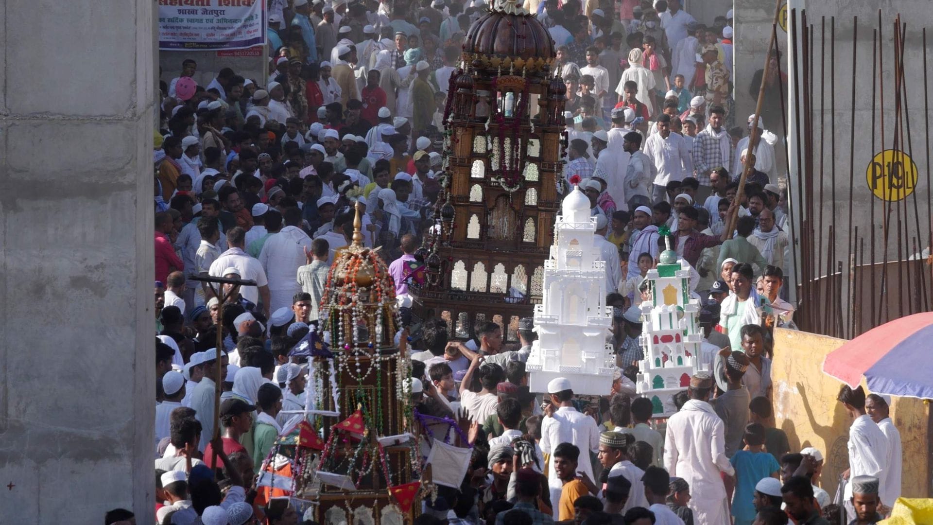 huge crowd gathered visit Alam Taboot and Duldul and also offered tribute of tears and bloody mourning