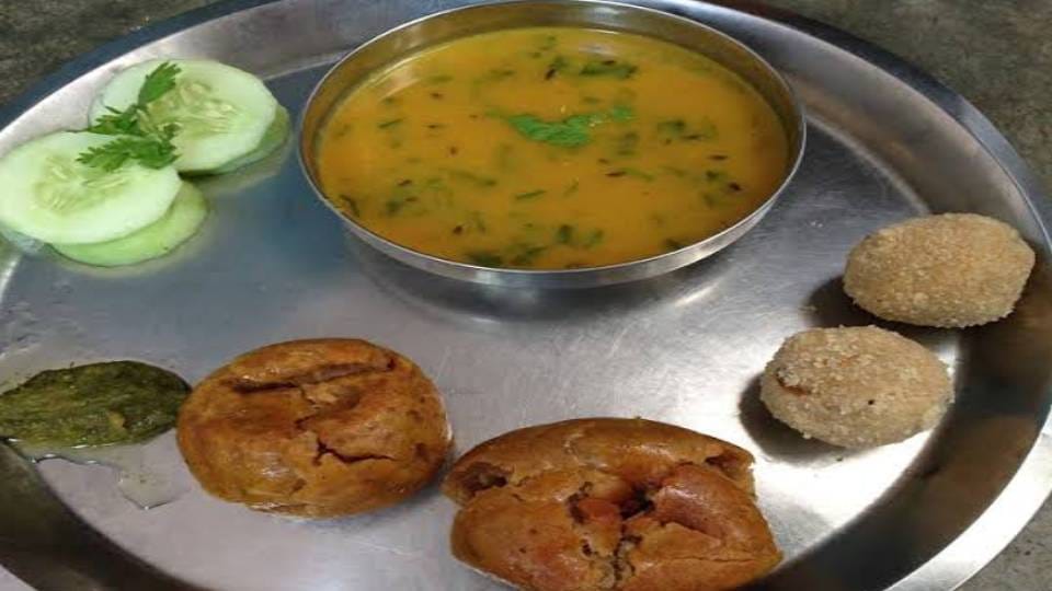 tradition of dal-bati in month of Sawan very old in Agra used to be lot of celebration in garden here