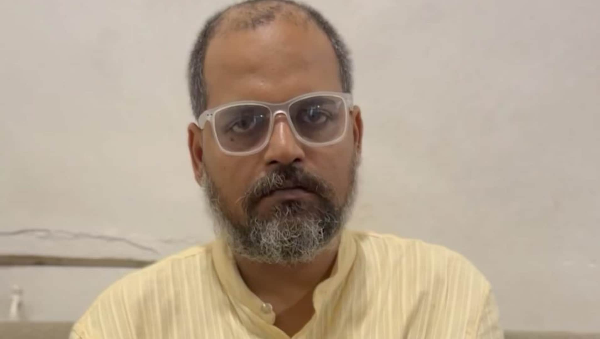Panchayat 3 actor Banrakas aka Durgesh Kumar recalls being in depression after father brain hemorrhage