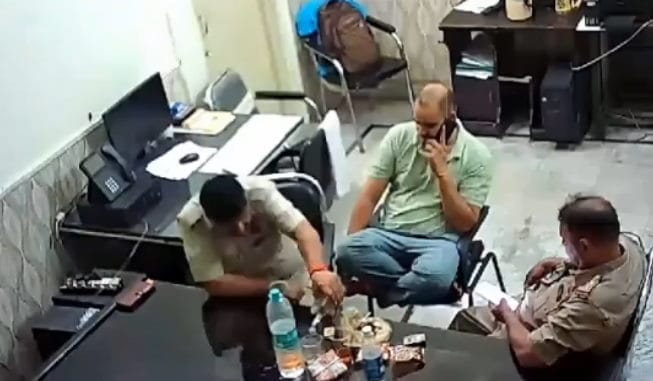UP: Policemen in uniform seen consuming alcohol in Dial 112 police office, video viral