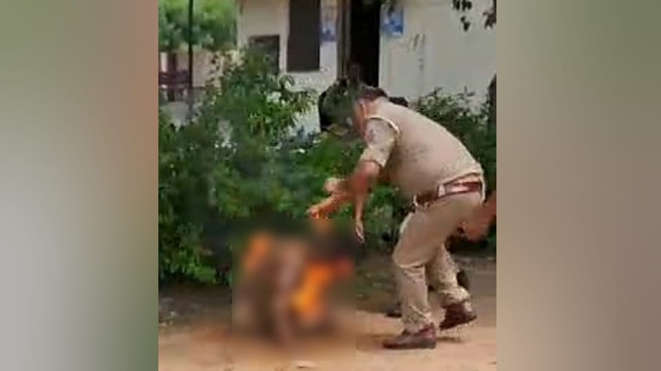 Up News Woman Burned Alive in Aligarh Thane No Action Against Police Questions Raised