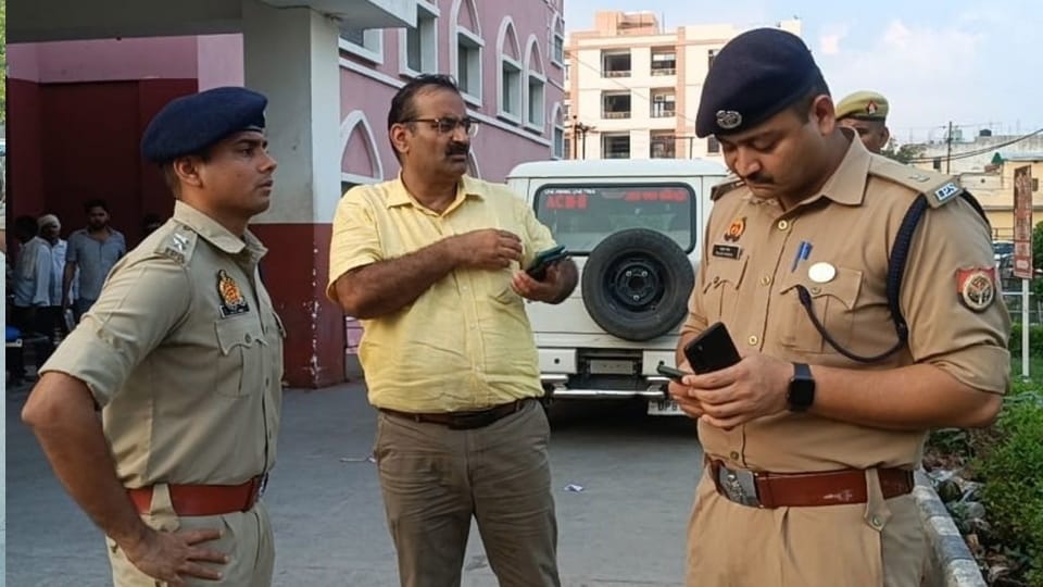 Up News Woman Burned Alive in Aligarh Thane No Action Against Police Questions Raised