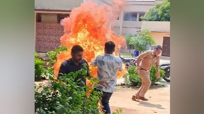 Woman burnt alive in police station aligarh Case filed against in-laws for woman death due to burning in Khair