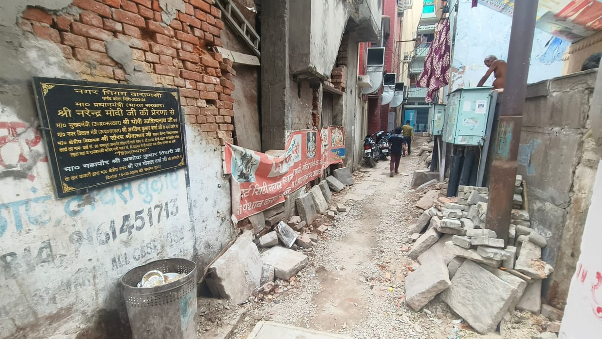 652 foundation stones laid four months in Varanasi 372 works not even started at code of conduct here