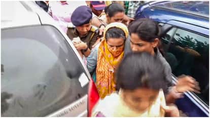 मनोरमा।