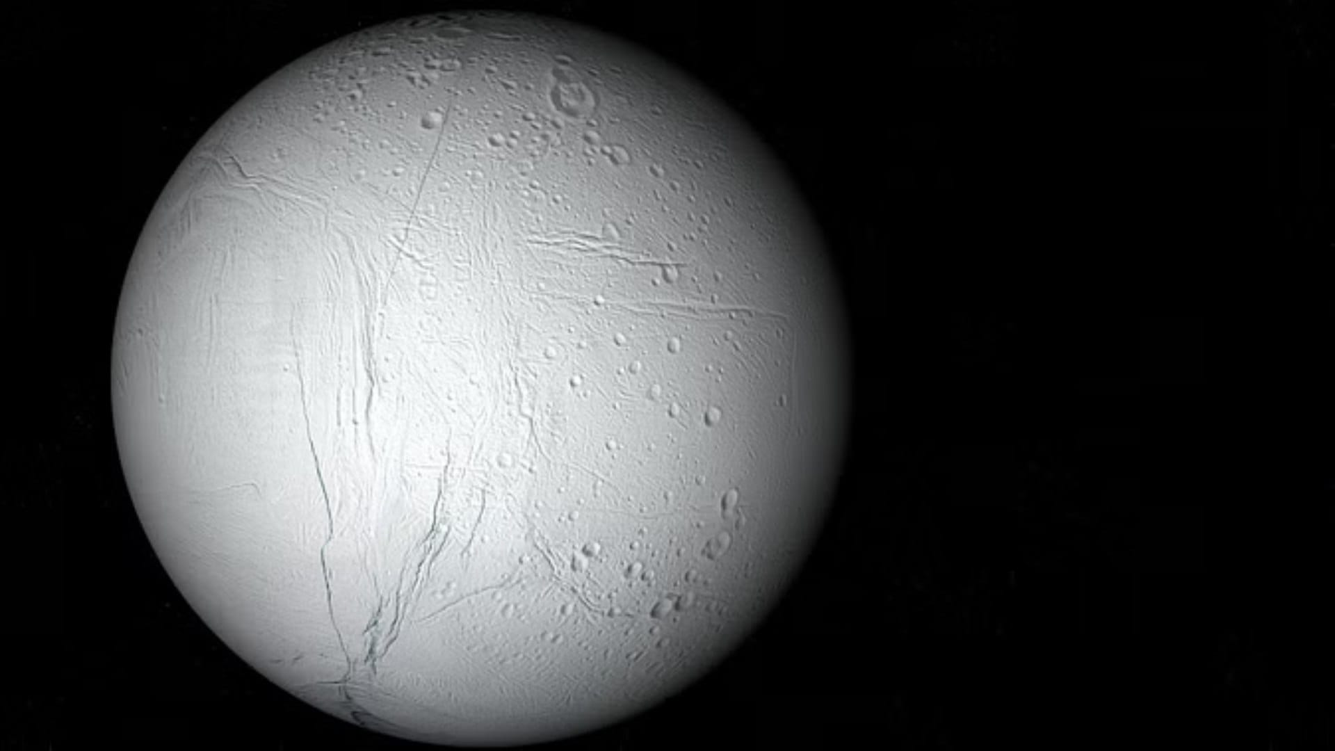 Saturn Moon Titan: Nasa Cassini Spacecraft Radar Study Puts Spotlight On Saturn Moon Titan Hydrocarbon Seas