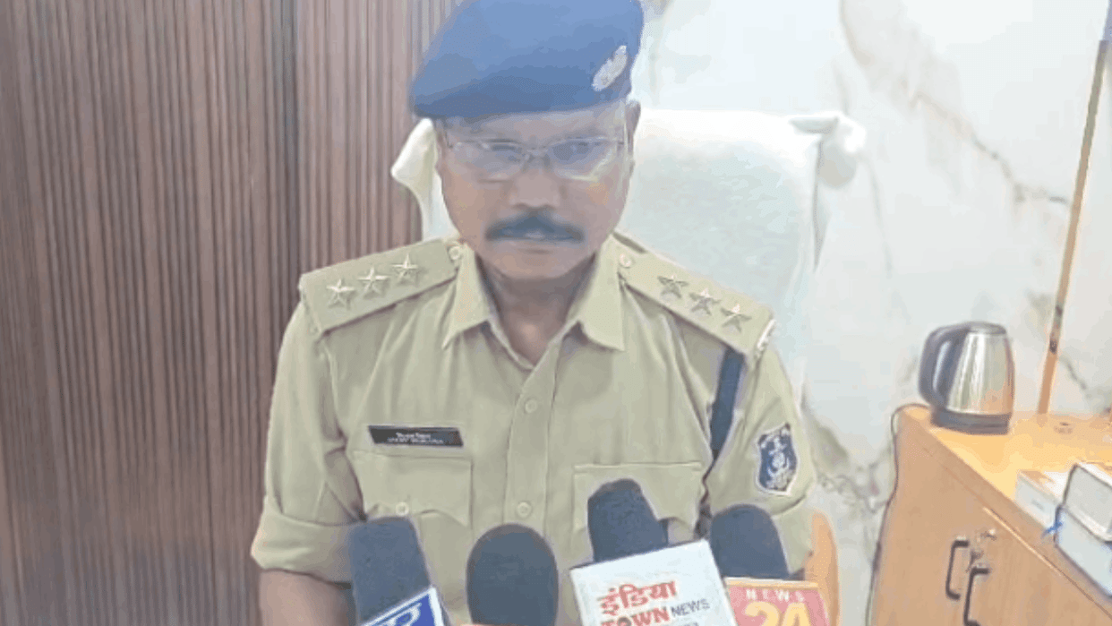 Constable arrested for raping a woman in Janjgir Champa