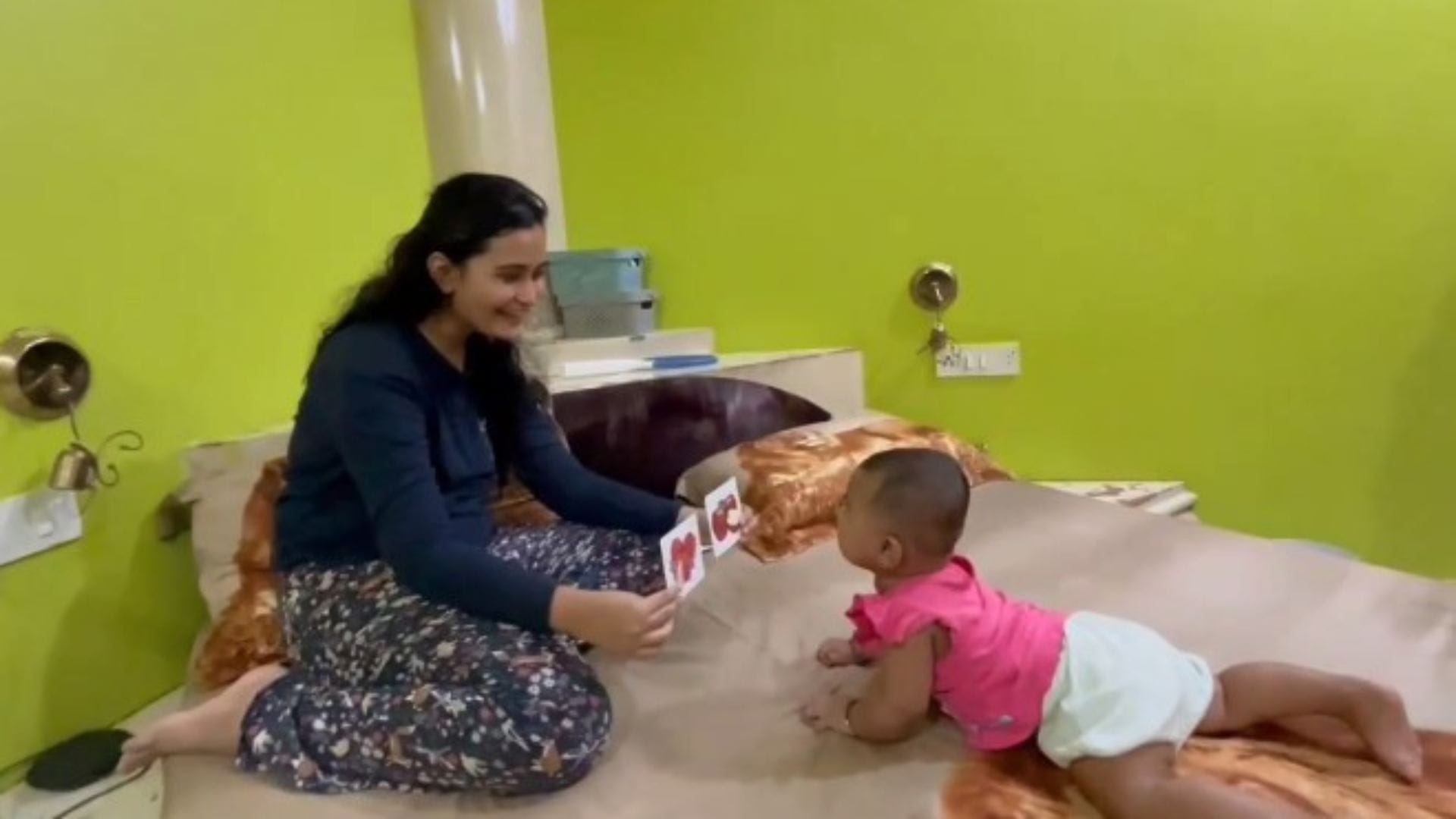 Six Month Old Girl Mysha Jain Sets World Record For Identifying More Than 50 Animals And Birds