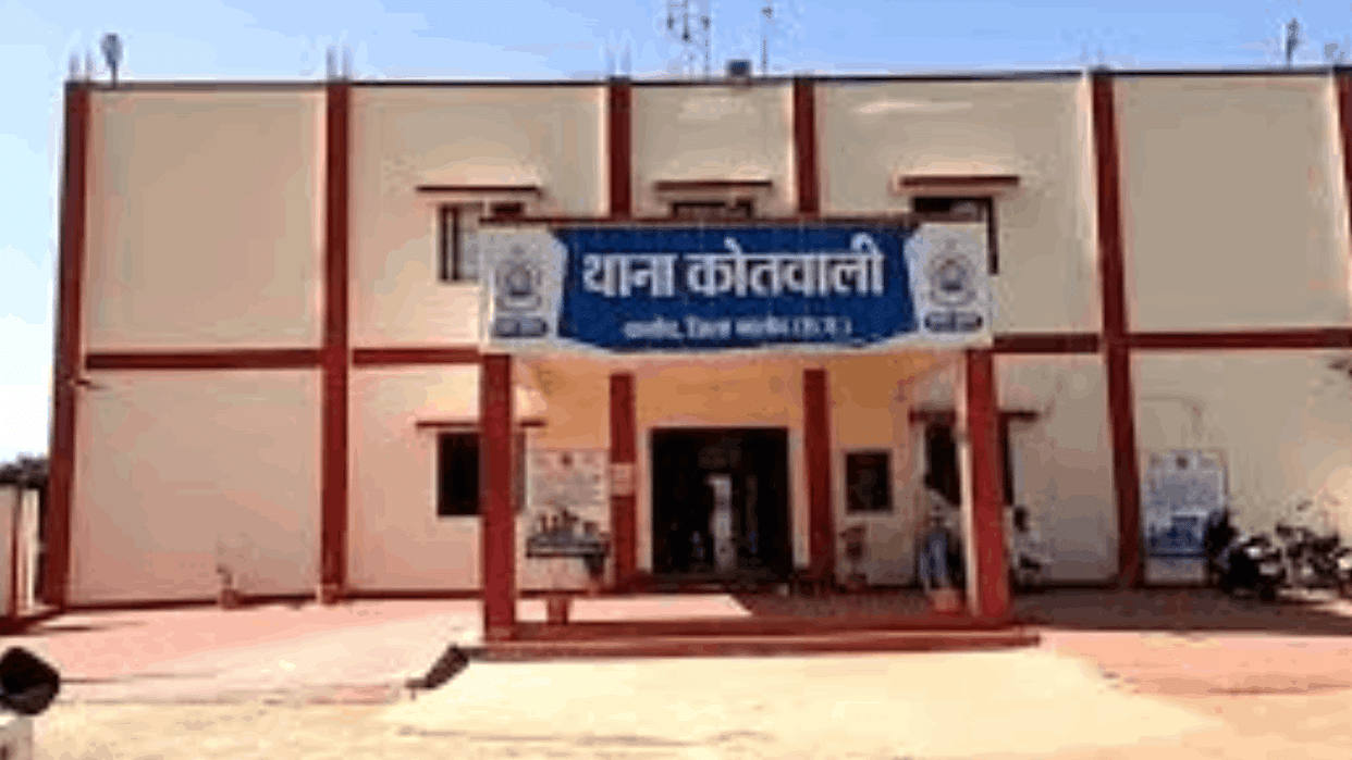 Two farmers died due to lightning in Balod