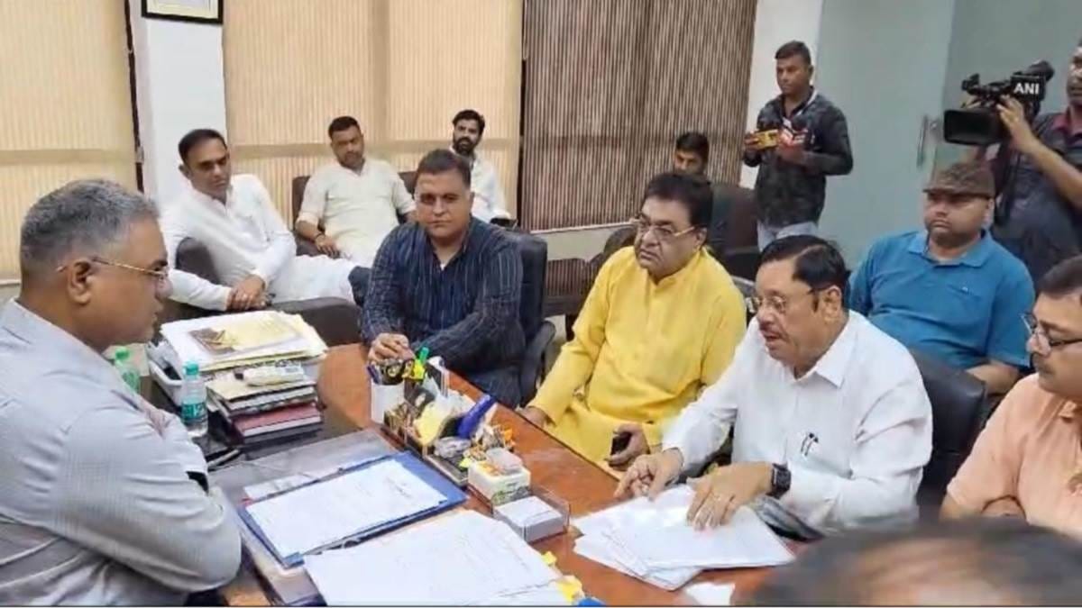 Congress leader reached the police station to complain to the commissioner regarding the Sundarkand case, noti