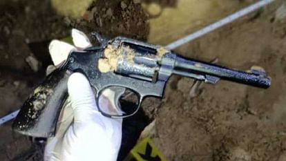 Pistol stolen of bouncer deployed for security at Kabaddi tournament in Bhulath