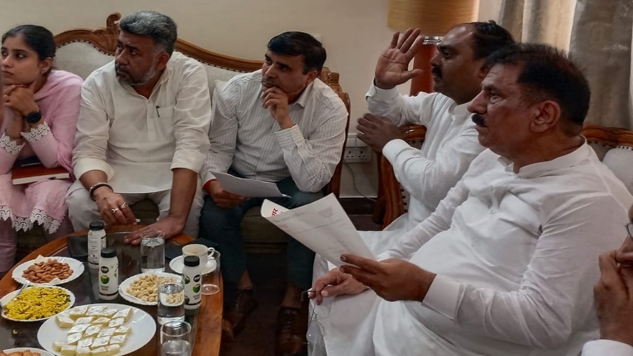 State minister Subhash Sudha suspended City Planning Officer of Panipat Municipal Corporation