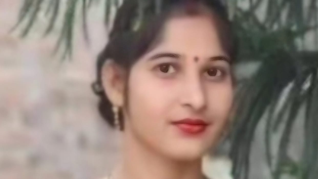 married woman dies after consuming poison in lakhimpur kheri