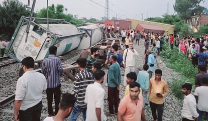 Amroha Rail Accident: 10 coaches overturned one after the other, goods train and track completely damaged