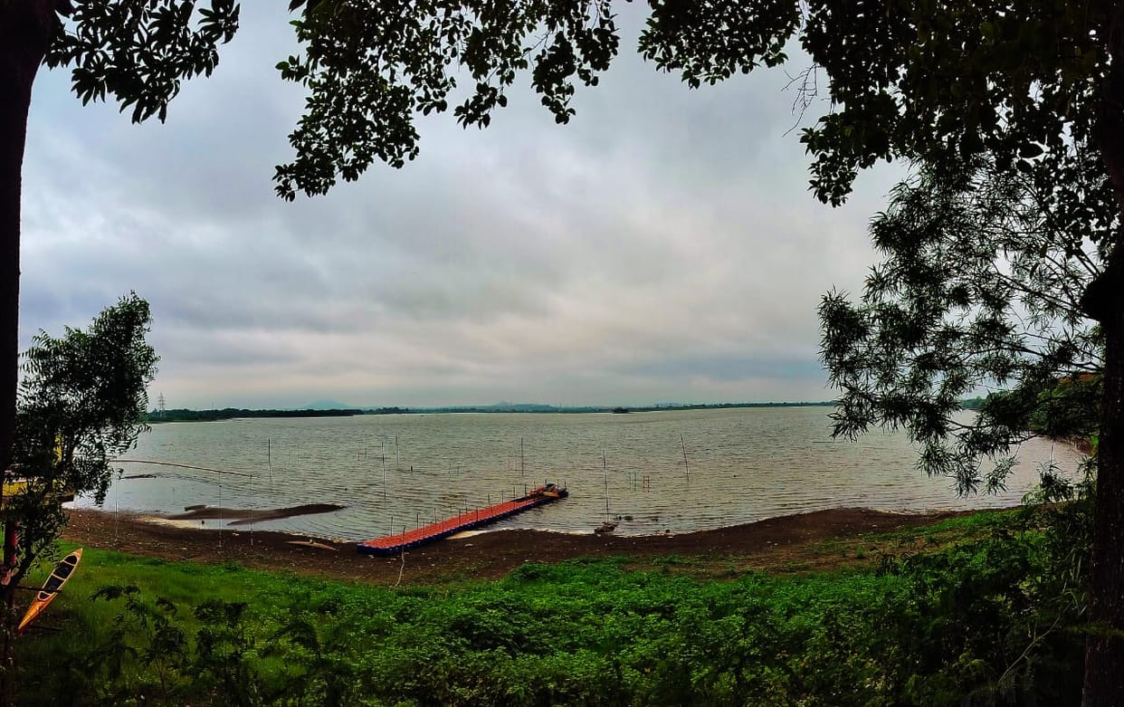 Indore: There will be canoeing in Bilawali pond, there will be house boats in the pond for staying.