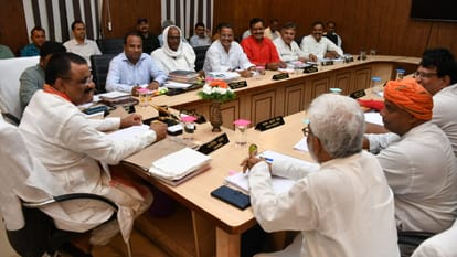 Meat shops will remain closed in Sawan nagar nigam varanasi issued instructions Special cleaning