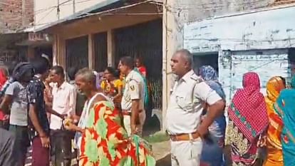 Dowry Murder: Body of a woman found hanging from a noose in suspicious condition in Begusarai