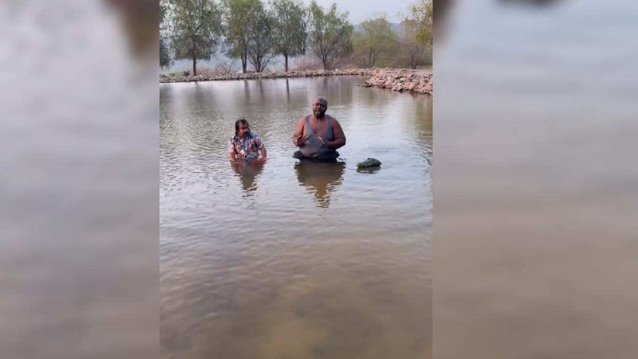 Crocodile Prank Video Friends Bathing In River While Fake Alligator Entered In Water Watch Funny Viral Video