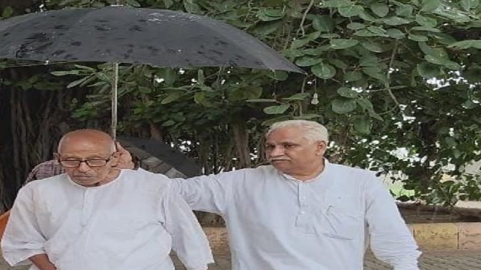 Left government job, made village children officers