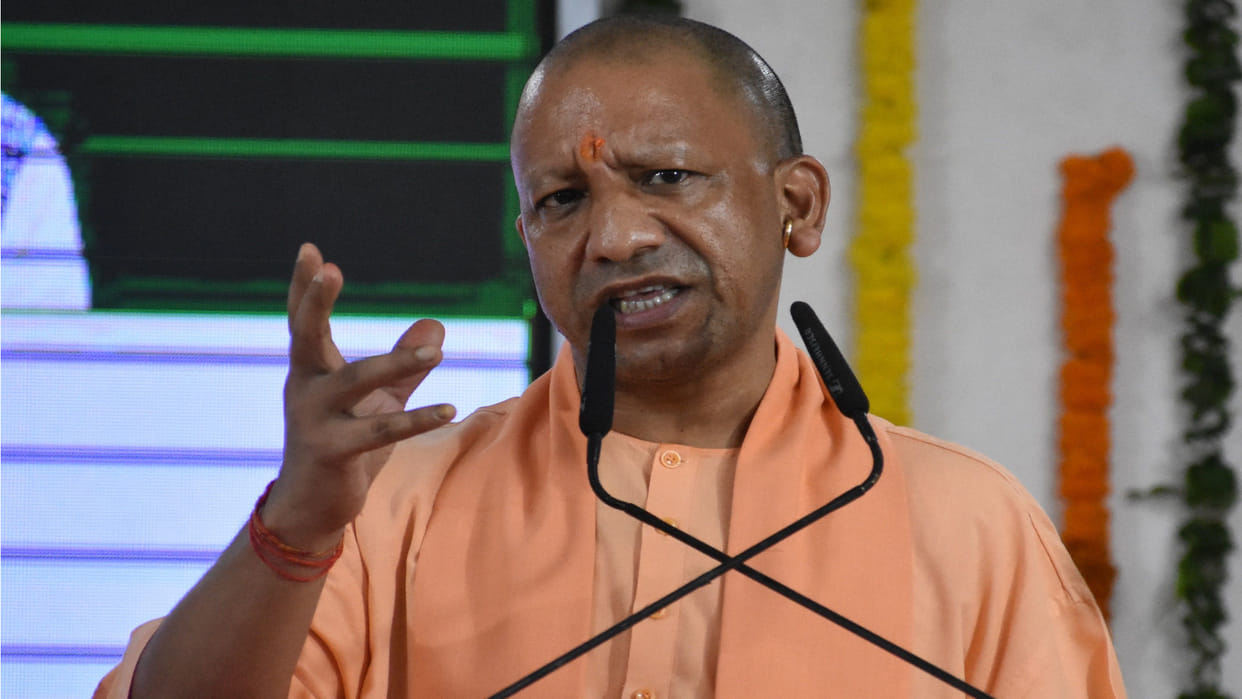 CM Yogi said: Ayodhya should not be harmed due to flood and silt of Saryu, officials should channelize the riv