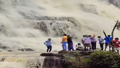 Tourists are inviting death reaching the falls to take selfies in Jagdalpur