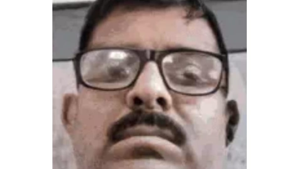 man commit suicide in Jalandhar he was not happy his daughter marriage